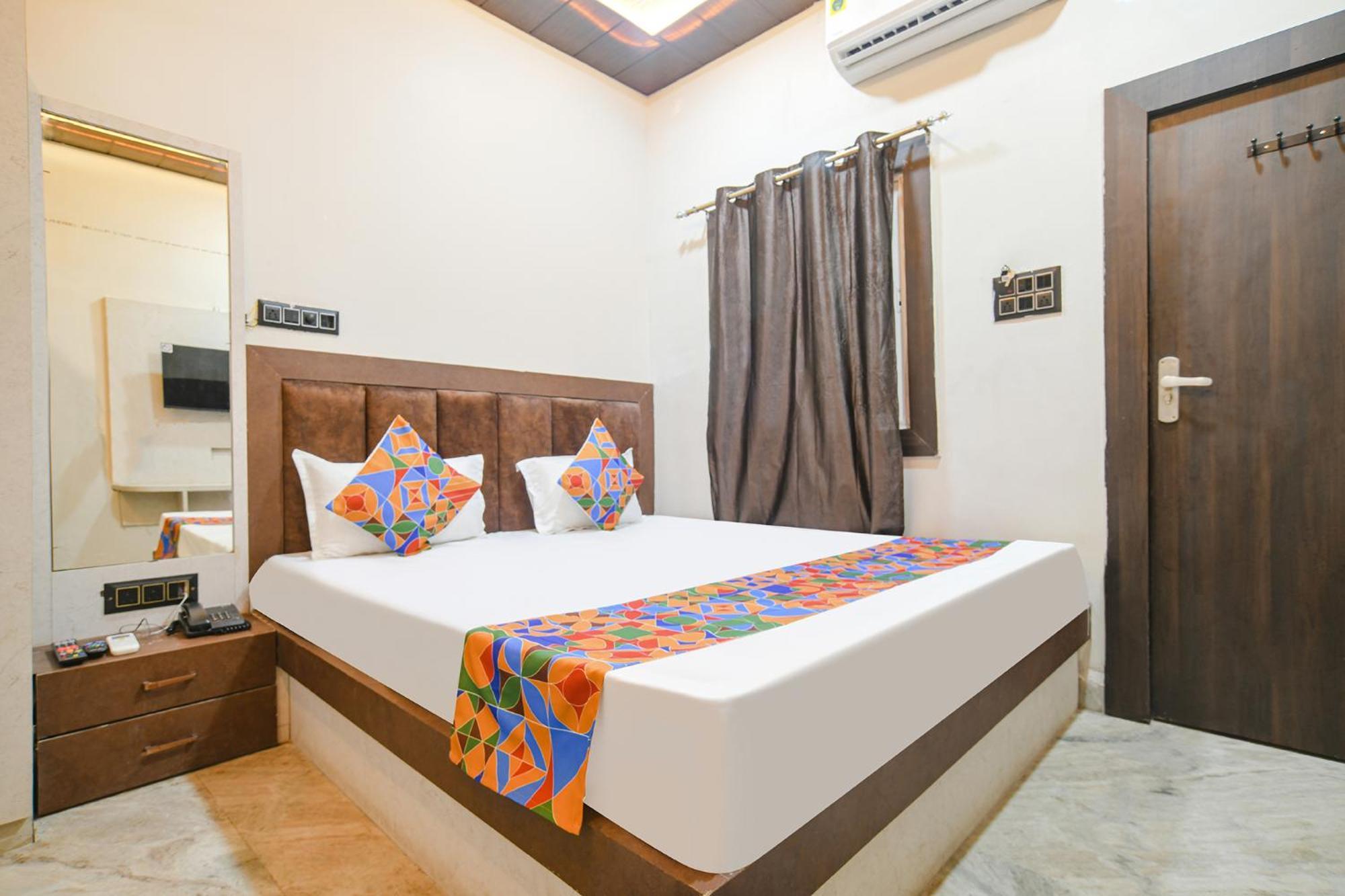 Fabhotel Shiva Grand Удджайн Екстер'єр фото